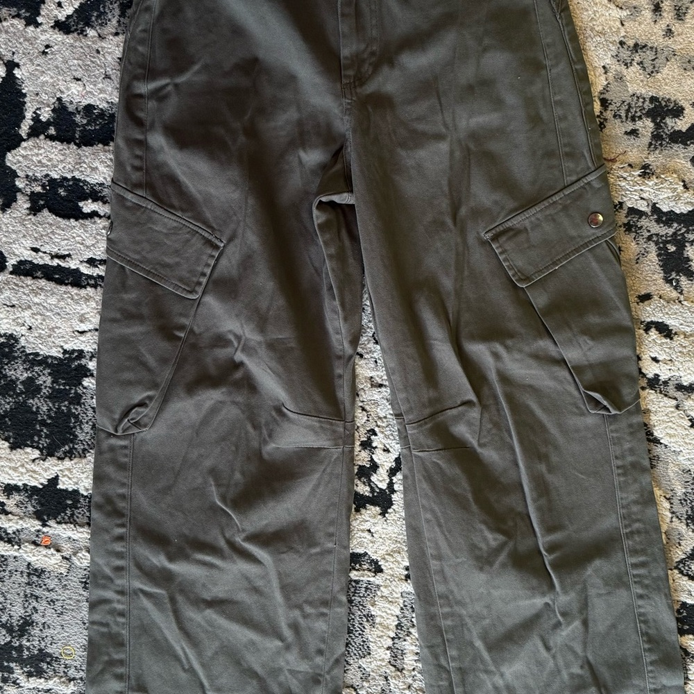 Cotton On Women's High Rise Jeans in Dark Gray